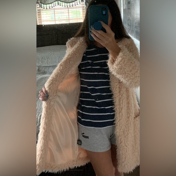 Faux Fur jacket - Picture 4 of 7